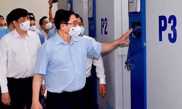 Thủ tướng yêu cầu tạo mọi điều kiện thuận lợi để sản xuất vaccine trong nước sớm nhất