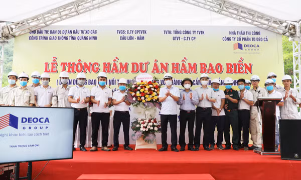Thông kỹ thuật nhánh cuối cùng hầm xuyên núi Hạ Long - Cẩm Phả