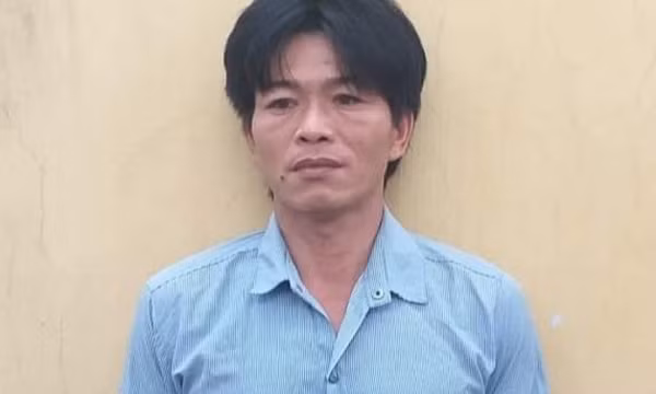 Đâm người trọng thương từ việc nhắc nhở phòng dịch