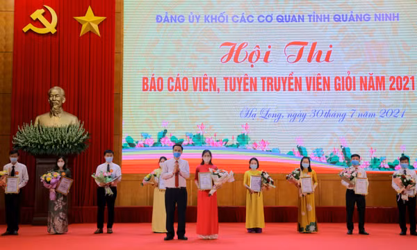 Hội thi báo cáo viên, tuyên truyền viên giỏi cấp Đảng bộ khối các cơ quan tỉnh năm 2021