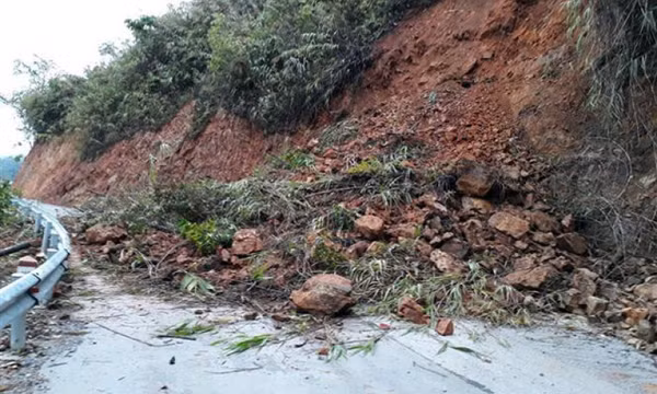 Vùng núi Bắc Bộ nguy cơ lũ quét, sạt lở đất, Tây Nguyên và Nam Bộ có mưa to