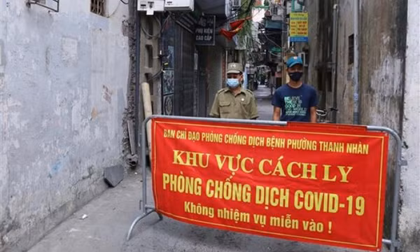 Giám đốc Bệnh viện Phổi TW chia sẻ cách theo dõi sức khỏe F0 tại nhà