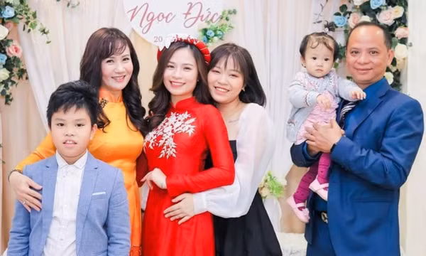 Diễn viên Anh Tuấn chia sẻ về bà xã Nguyệt Hằng: 'Vợ tôi yêu nghề hơi quá...'