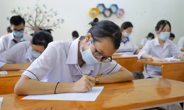 Hơn 16.000 sĩ tử Quảng Ninh chính thức bước vào Kỳ thi tốt nghiệp THPT năm 2021