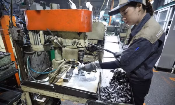 Năng suất lao động người Việt đứng 'top cuối' Đông Nam Á