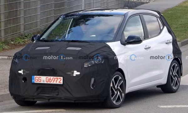 Hyundai Grand i10 2024 chạy thử trên đường, thay đổi kiểu dáng