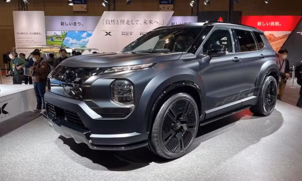 Quyết tâm hạ bệ Honda CR-V, Mitsubishi Outlander sắp bổ sung phiên bản mới với giá dự kiến hấp dẫn