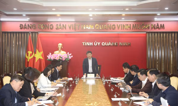 Họp bàn tổ chức cuộc thi tìm hiểu “Quảng Ninh 60 năm xây dựng và phát triển”