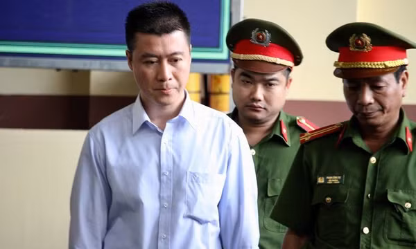 Bắt một đối tượng vì làm đại lý cấp 2 trong đường dây đánh bạc của Phan Sào Nam