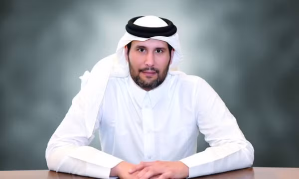 Tỷ phú Qatar siêu giàu chính thức hỏi mua MU với giá khổng lồ