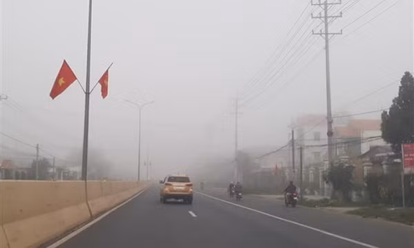 Các tỉnh khu vực Bắc Bộ và Bắc Trung Bộ có mưa, sương mù
