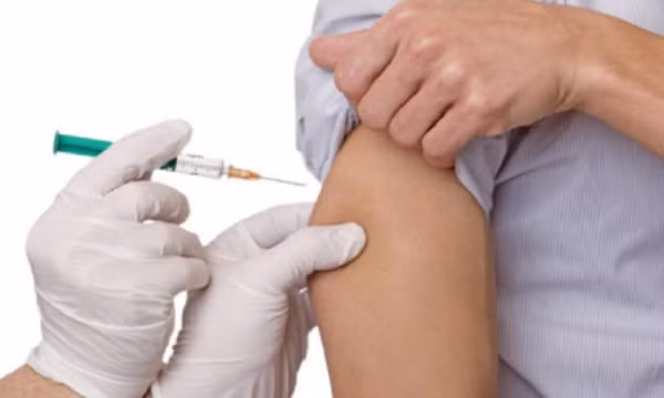 Chủ động tiêm phòng vaccine cúm mùa bảo vệ sức khỏe sau Tết Nguyên đán