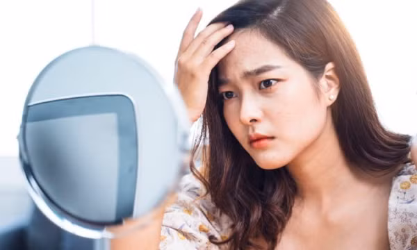 Rửa mặt bằng nước muối đúng cách