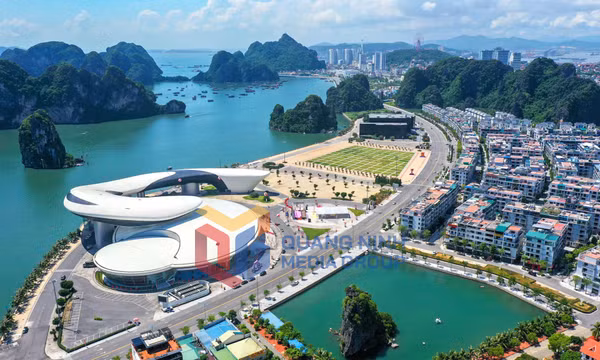 Cung quy hoạch, hội chợ và triển lãm tỉnh