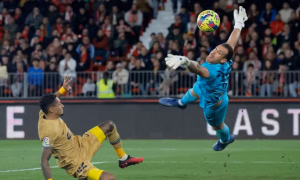 Barca đứt mạch 13 trận bất bại tại La Liga