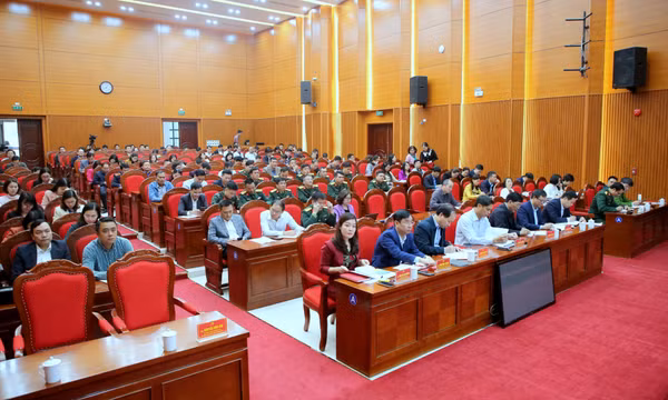 TP Hạ Long triển khai kế hoạch học tập, làm theo Bác và phát động chương trình thi đua bảo vệ môi trường