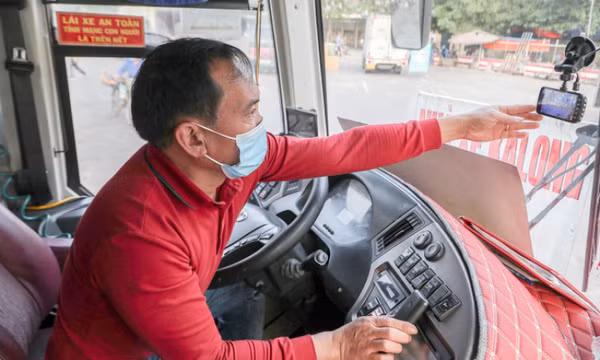 Vì sao chưa thể xử xe dù từ dữ liệu giám sát hành trình?