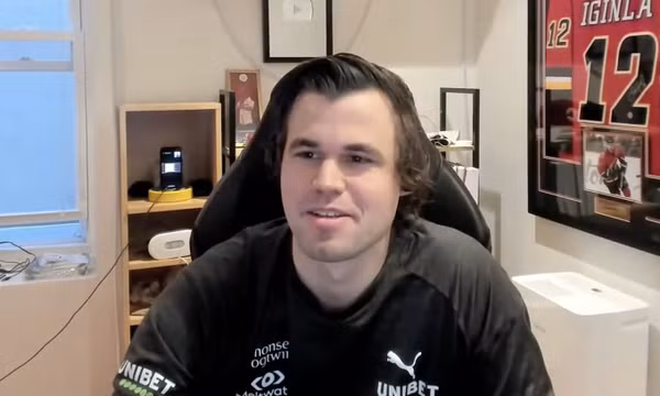 Carlsen vô địch Airthings Masters