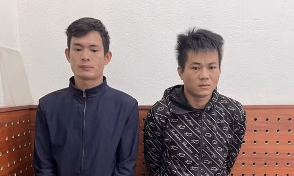 Bắt 2 tên cướp giật trên đường quê