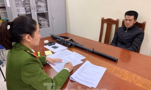 Đối tượng truy nã đặc biệt nguy hiểm ẩn mình trong rừng nhiều năm