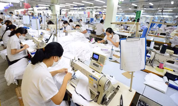 Tăng tốc xuất khẩu hàng dệt may