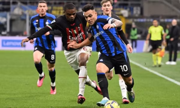 Lautaro giúp Inter hạ Milan