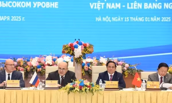 Thủ tướng Phạm Minh Chính và Thủ tướng Mikhail Mishustin đồng chủ trì Đối thoại Doanh nghiệp cấp cao Việt Nam-Liên bang Nga