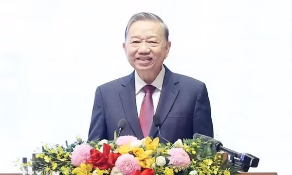 Tổng Bí thư: Ưu tiên hàng đầu là tinh gọn tổ chức bộ máy của Hệ thống chính trị