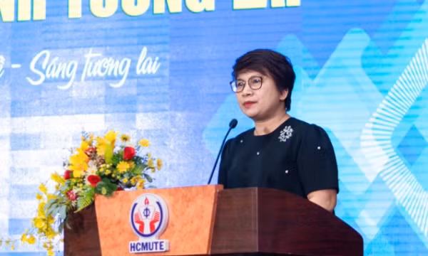 Vụ trưởng đại học: Sẽ bỏ 'xét tuyển sớm'