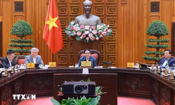 Đảm bảo chế độ, chính sách cho cán bộ, công chức, viên chức nghỉ hưu sớm