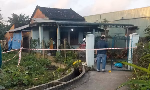 Phát hiện thi thể hai vợ chồng bị cháy trong nhà lúc rạng sáng