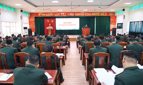 Bộ CHQS tỉnh và BCH Bộ đội Biên phòng tỉnh: Khai mạc tập huấn cán bộ năm 2025