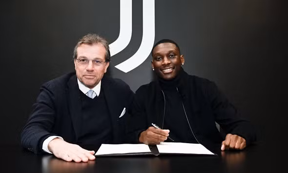 Juventus mượn thành công Kolo Muani