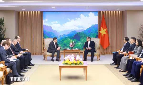 Thủ tướng mong muốn Tập đoàn Rosatom hỗ trợ Việt Nam phát triển điện hạt nhân