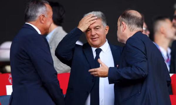 Dani Olmo sẽ đá bay ghế chủ tịch của Laporta?