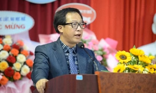 Giám đốc Đại học Huế bị bắt
