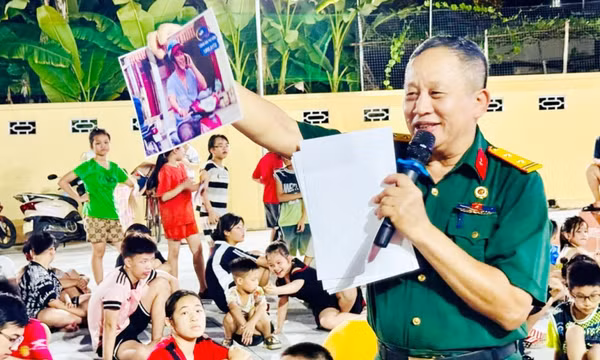 CCB gương mẫu hết lòng vì công tác hội