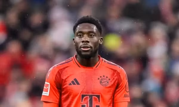 Bayern thưởng lớn cho Alphonso Davies