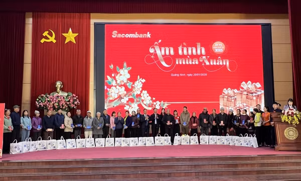 Chương trình “Ấm tình mùa Xuân”