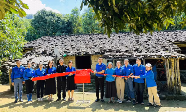 Xây dựng môi trường văn hóa lành mạnh trong thanh niên