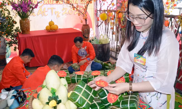 Công ty CP Than Núi Béo: Sôi động Hội thi gói bánh chưng xanh 