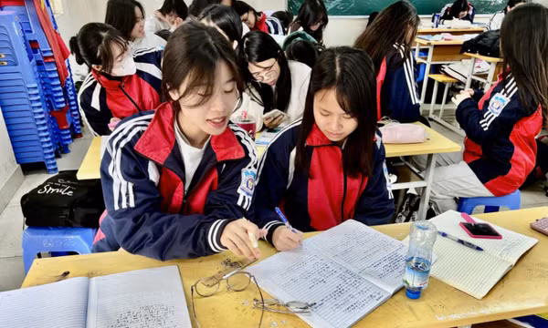 Giáo dục ghi dấu ấn