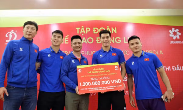 Thắng Thái Lan 2-1, tuyển Việt Nam được thưởng 3,2 tỉ đồng