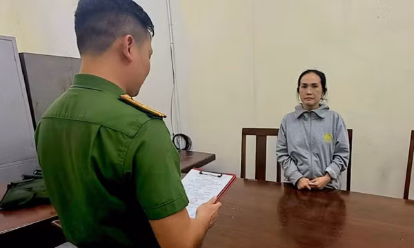 Bà trùm đường dây mua bán hóa đơn 200 tỉ đồng bị bắt tại Đà Nẵng