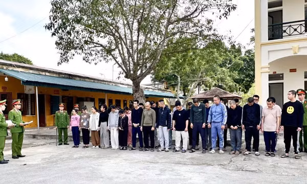 Bắt tạm giam 35 đối tượng trong đường dây lừa đảo trúng thưởng toàn quốc
