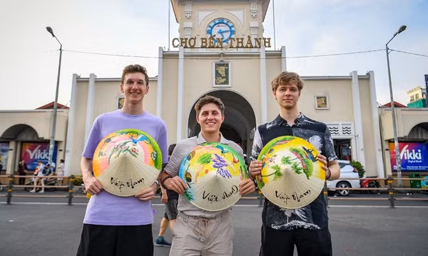 Việt Nam là điểm đến yêu thích dịp cuối năm của các gia đình khắp châu Á và thế giới