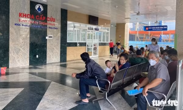 Hai học sinh chết đuối thương tâm ở hồ bơi khi đi dã ngoại cùng trường