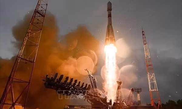 Nga phóng thành công tên lửa Soyuz-2.1b mang số lượng vệ tinh kỷ lục