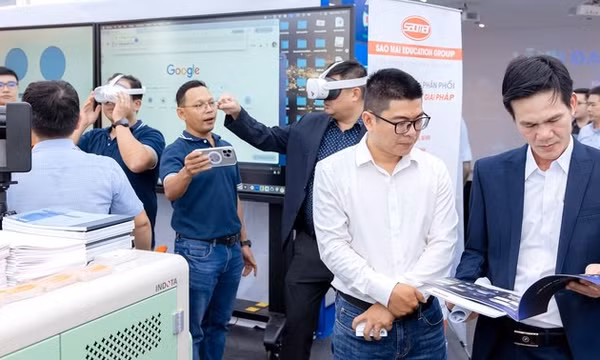 Đã tích hợp dữ liệu học bạ số với ứng dụng VNeID phục vụ tuyển sinh
