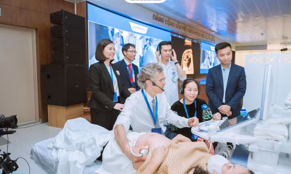 Can thiệp tim bào thai - bước ngoặt trong quản lý tim bẩm sinh từ giai đoạn trước sinh